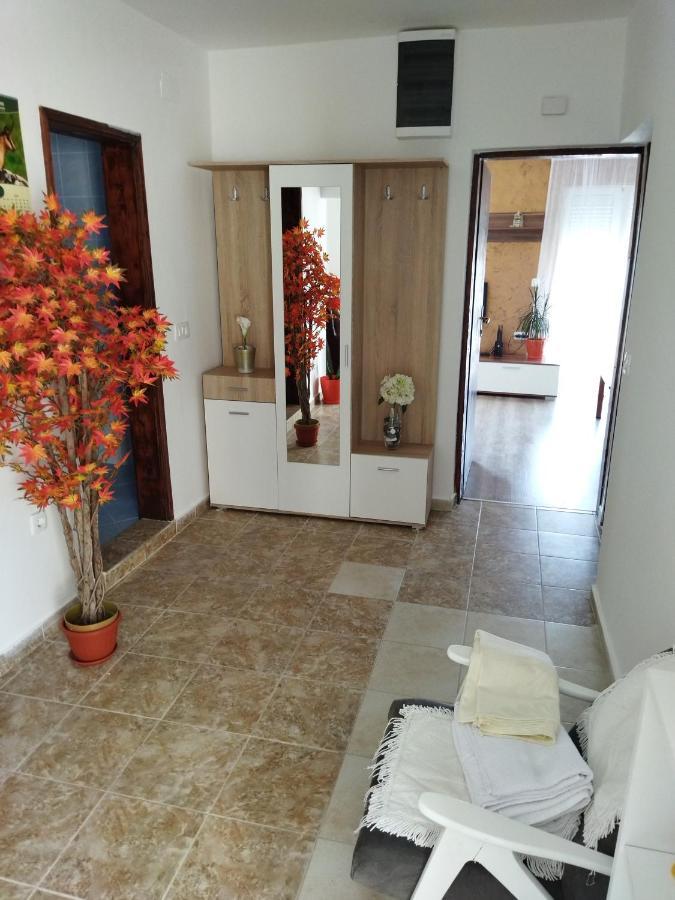 Apartmani Bellami Bečići Eksteriør billede